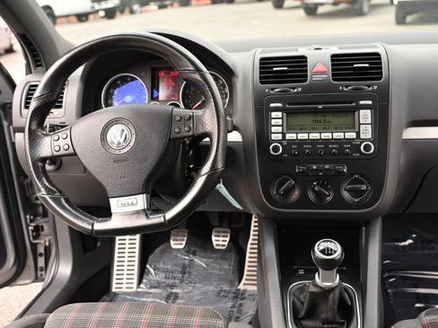 Used 2009 Volkswagen GTI 2-Door image 14