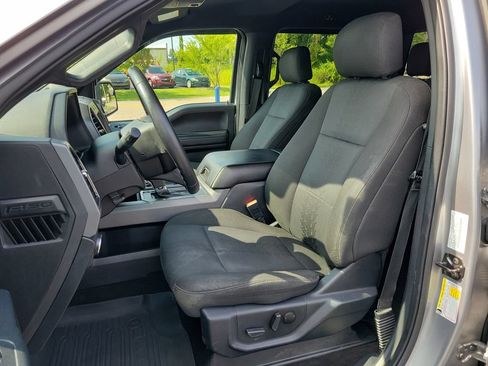 Used 2020 Ford F150 XLT w/ Equipment Group 302A Luxury AWD/4WD image 19