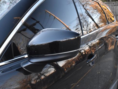 Used 2018 MAZDA CX-9 Touring w/ Touring Premium Package image 17