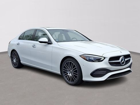 Certified 2025 Mercedes-Benz C 300 4MATIC Sedan image 3