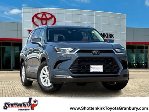 Used 2025 Toyota Grand Highlander AWD Hybrid image 1