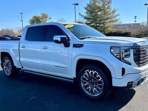 Used 2024 GMC Sierra 1500 Denali Ultimate image 11