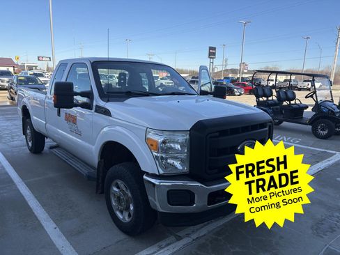 Used 2016 Ford F250 XL w/ XL Appearance Package image 5