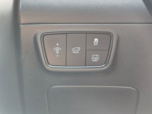 Used 2022 Hyundai Tucson Limited image 25