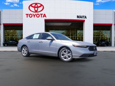 Used 2023 Honda Accord LX image 4