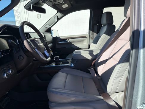 New 2026 GMC Sierra 1500 SLT w/ SLT Premium Package image 17