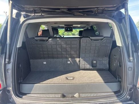 Used 2018 GMC Yukon Denali w/ Denali Ultimate Package AWD/4WD image 9