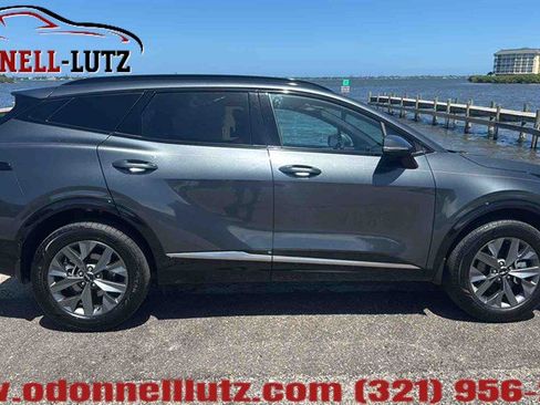 Used 2025 Kia Sportage SX Prestige image 6
