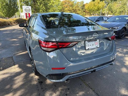 New 2025 Nissan Sentra SR image 5