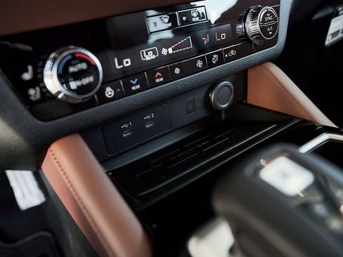 New 2026 Mitsubishi Outlander SEL image 51