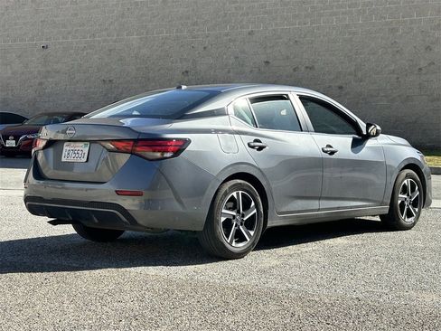 Certified 2025 Nissan Sentra SV image 4