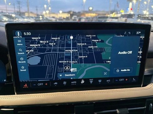 Certified 2023 Lincoln Corsair AWD image 23