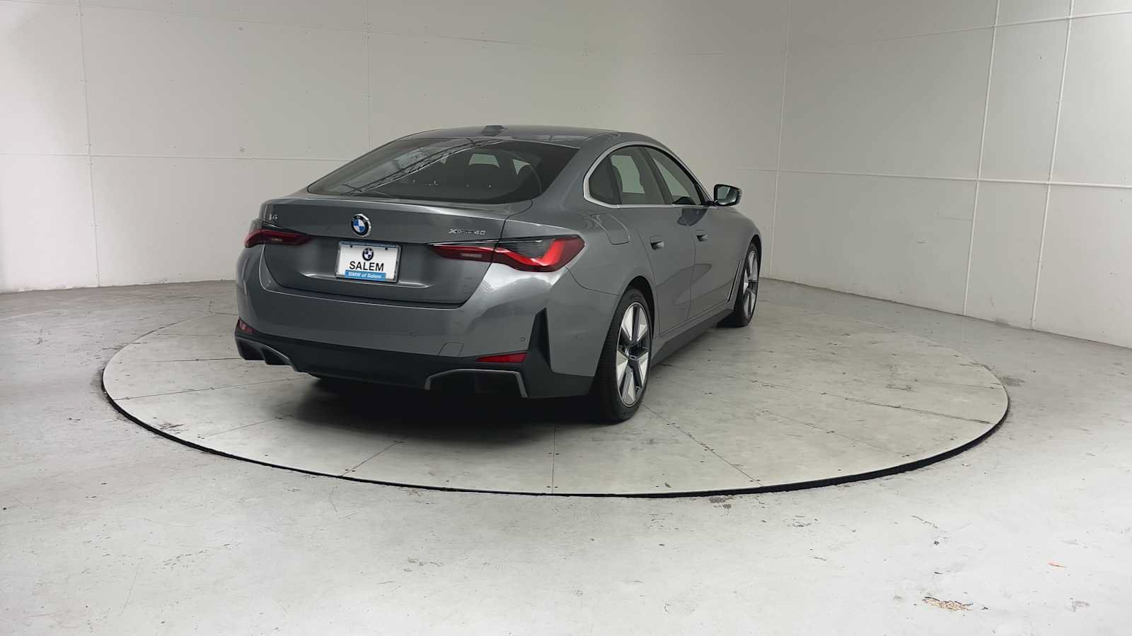 New 2026 BMW i4 xDrive40i w/ Premium Package AWD/4WD image 2