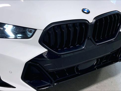 Used 2024 BMW X6 xDrive40i w/ Executive Package AWD/4WD image 32