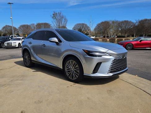 Used 2025 Lexus RX 350 AWD w/ Convenience Package image 3