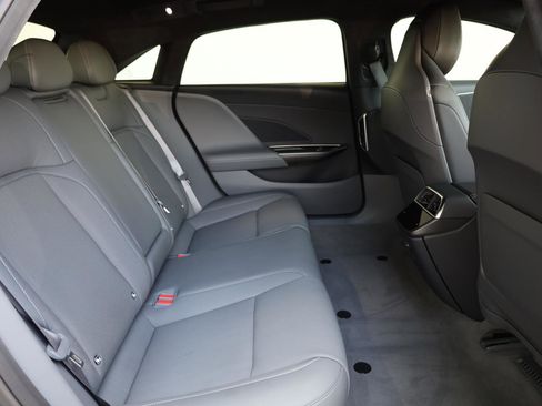 Used 2023 Lucid Air Pure AWD/4WD image 24