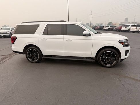 Used 2022 Ford Expedition Max Limited w/ Equipment Group 303A AWD/4WD image 6