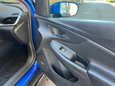 Used 2017 Chevrolet Volt LT w/ Comfort Package image 34