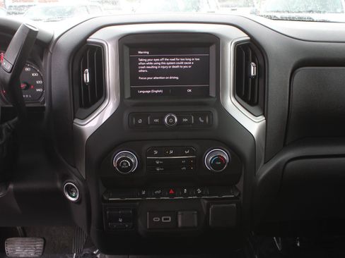 Used 2025 Chevrolet Silverado 2500 Custom w/ Custom Convenience Package AWD/4WD image 13