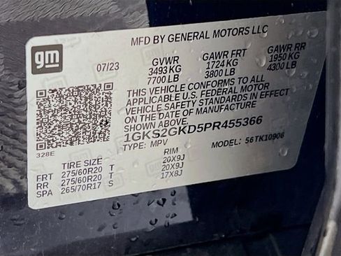 Used 2023 GMC Yukon XL SLT w/ SLT Premium Package AWD/4WD image 32