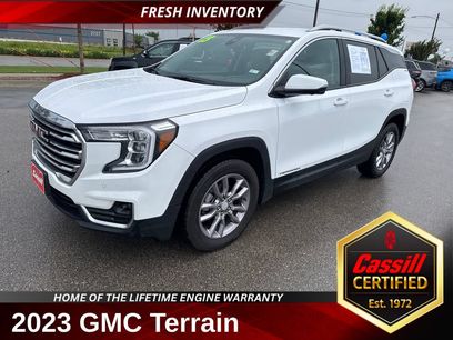 Used 2023 GMC Terrain SLT w/ Tech Package