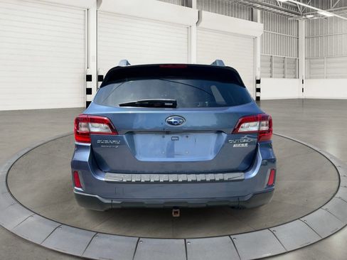 Used 2015 Subaru Outback 2.5i Premium AWD/4WD image 4