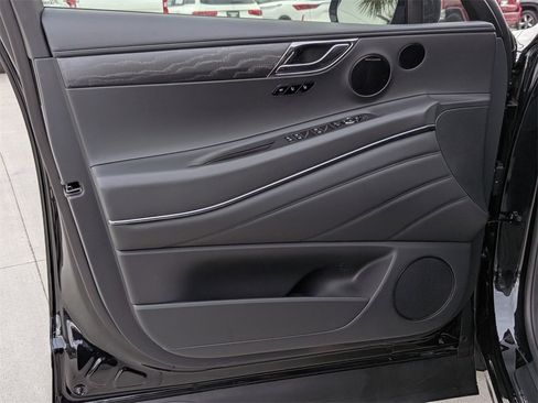 New 2026 Genesis GV80 3.5T e-SC image 11