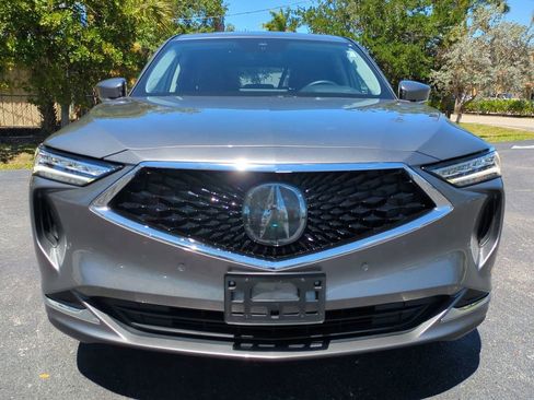 Certified 2024 Acura MDX SH-AWD w/ Technology Package image 9