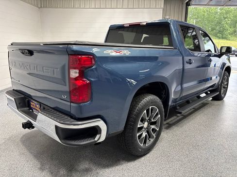 Used 2024 Chevrolet Silverado 1500 LT AWD/4WD image 7