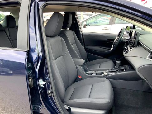 Used 2024 Toyota Corolla LE image 9