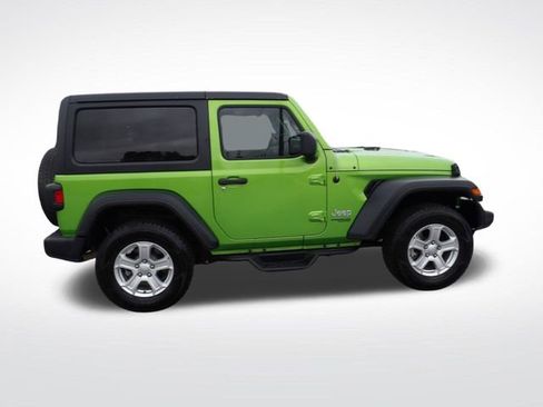 Used 2019 Jeep Wrangler Sport image 11