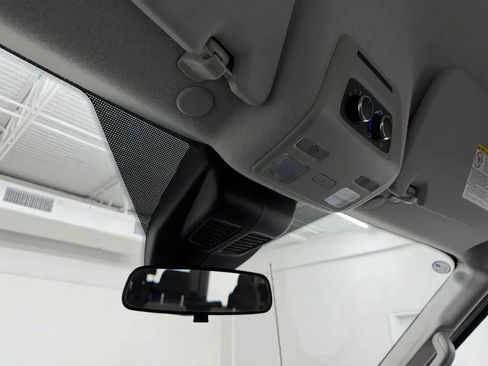 Used 2023 Ford Transit 350 XLT RWD image 26