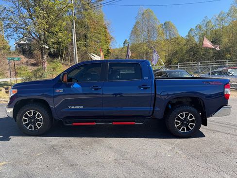 Used 2015 Toyota Tundra SR5 w/ TRD Off Road Package image 4