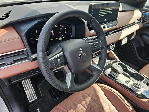 New 2026 Mitsubishi Outlander SEL AWD/4WD image 22