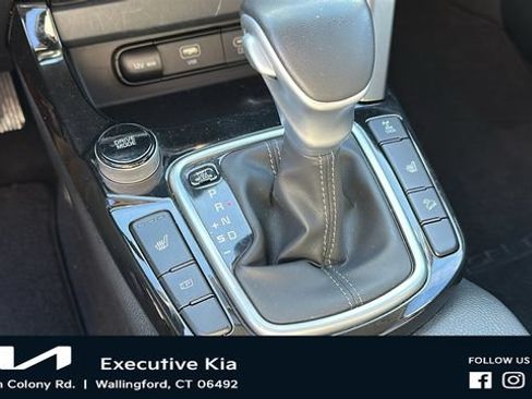 Used 2024 Kia Seltos SX AWD/4WD image 17