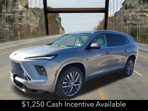 New 2026 Buick Enclave Avenir w/ Super Cruise Package FWD image 3