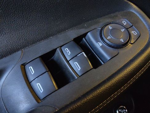 Used 2020 Buick Encore GX Select w/ Advanced Technology Package FWD image 27