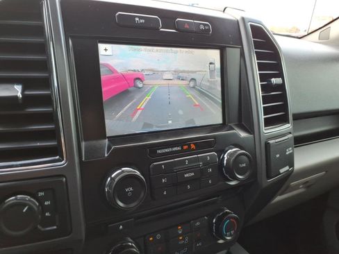 Used 2017 Ford F150 XLT w/ Equipment Group 302A Luxury image 18