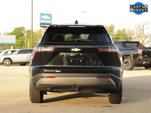 Used 2025 Chevrolet Equinox LT FWD image 6