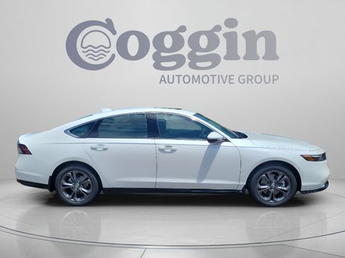 New 2026 Honda Accord EX-L image 6