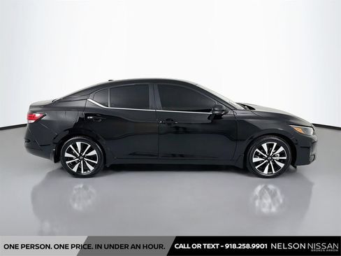 Certified 2025 Nissan Sentra SV w/ SV Premium Package FWD image 4