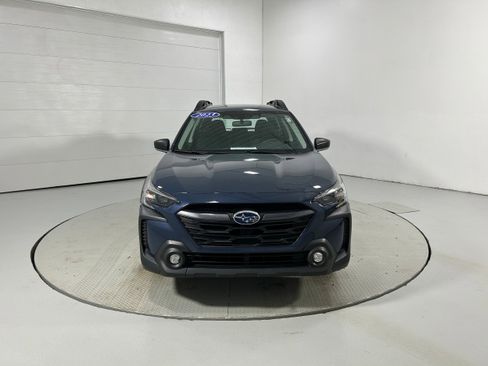 Used 2023 Subaru Outback AWD/4WD image 16
