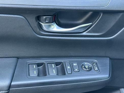 Used 2024 Honda CR-V EX image 12