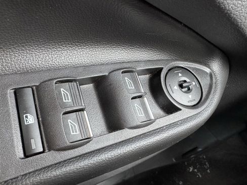 Used 2017 Ford C-MAX Energi SE w/ Equipment Group 401A image 31