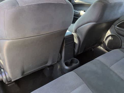 Used 2010 Dodge Caliber SXT FWD image 18