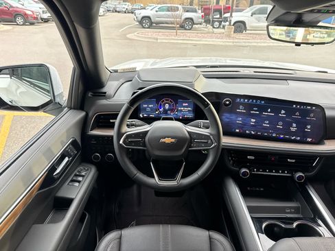 Used 2025 Chevrolet Tahoe High Country image 70