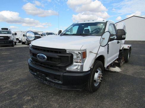 Used 2020 Ford F350 XL w/ Power Equipment Group RWD image 9