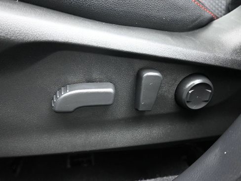 Used 2023 Subaru Forester Sport image 13