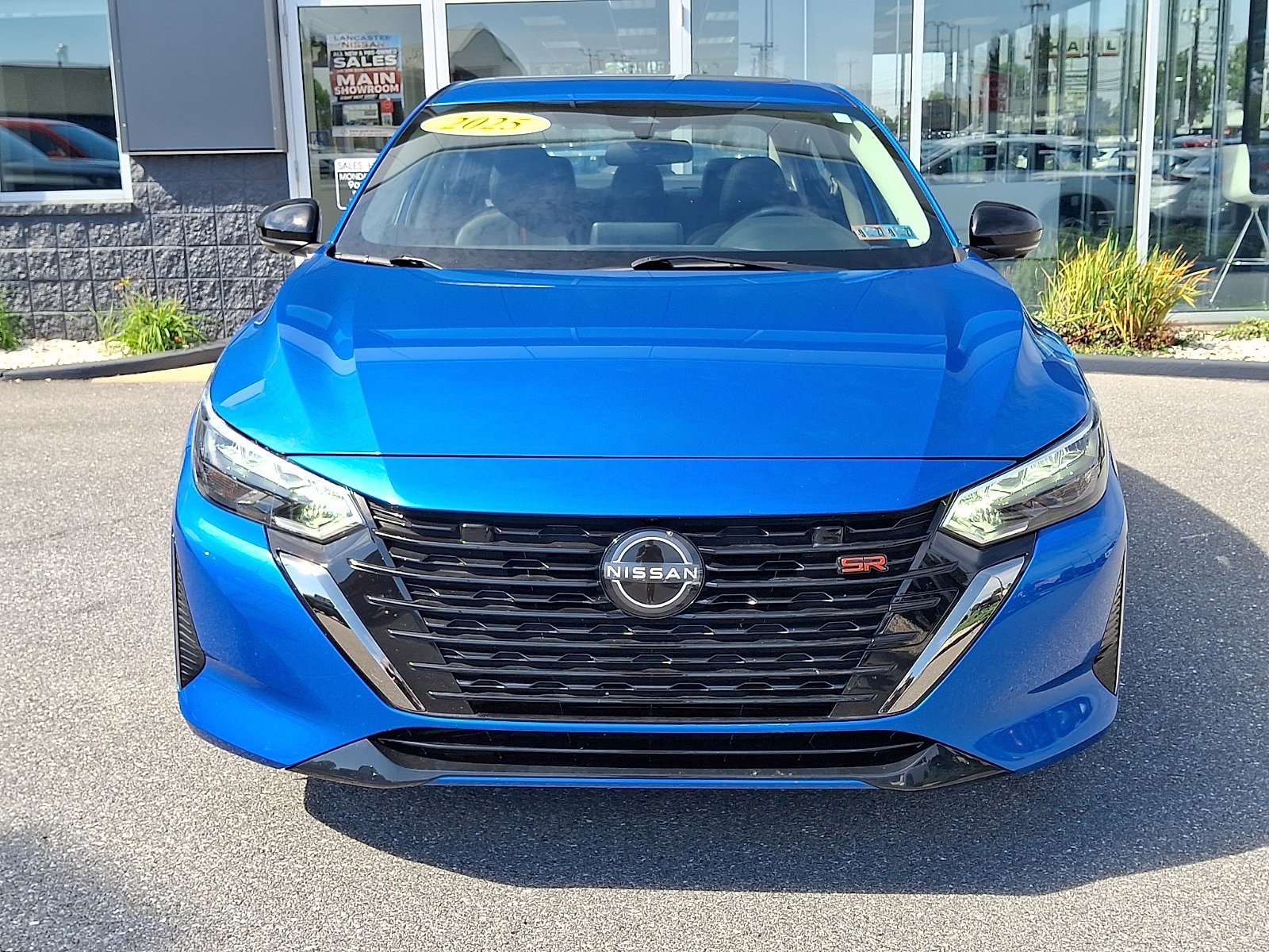 Certified 2025 Nissan Sentra SR w/ SR Premium Package FWD image 2
