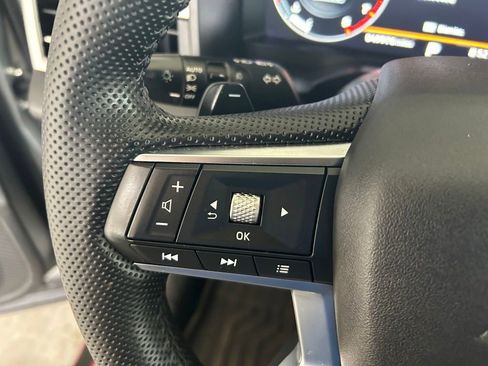Used 2024 Mitsubishi Outlander SE FWD image 46